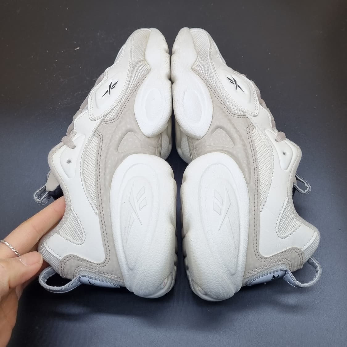 리복 엘레트로 여성운동화240  상품이미지5