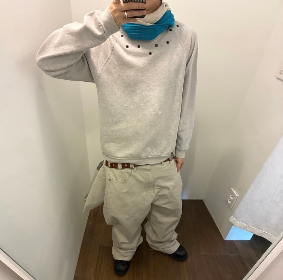 Maria Chen Pascual Studded Raglan Sweats 상품이미지2