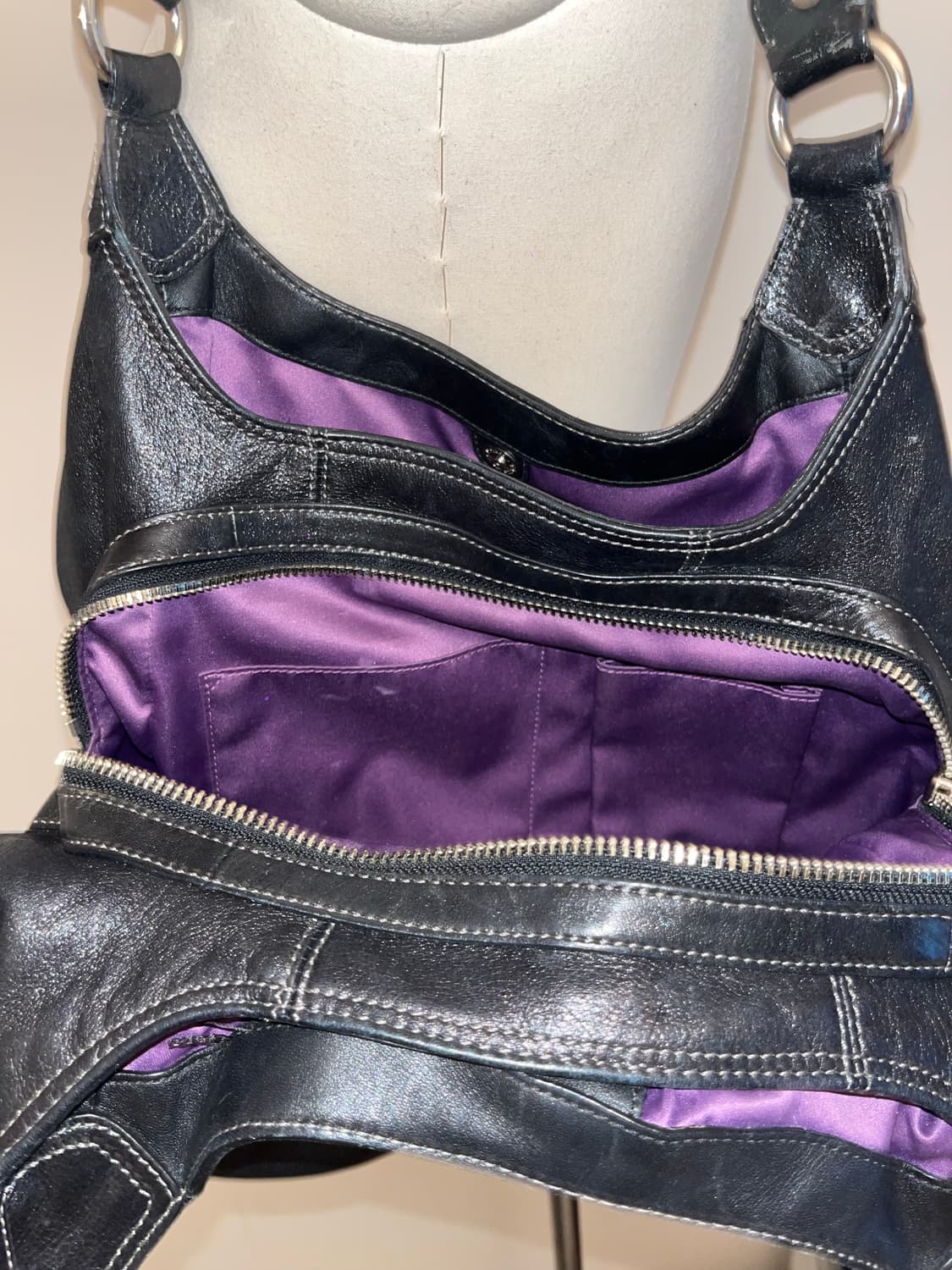 Coach basic allblack shoulder bag 상품이미지7