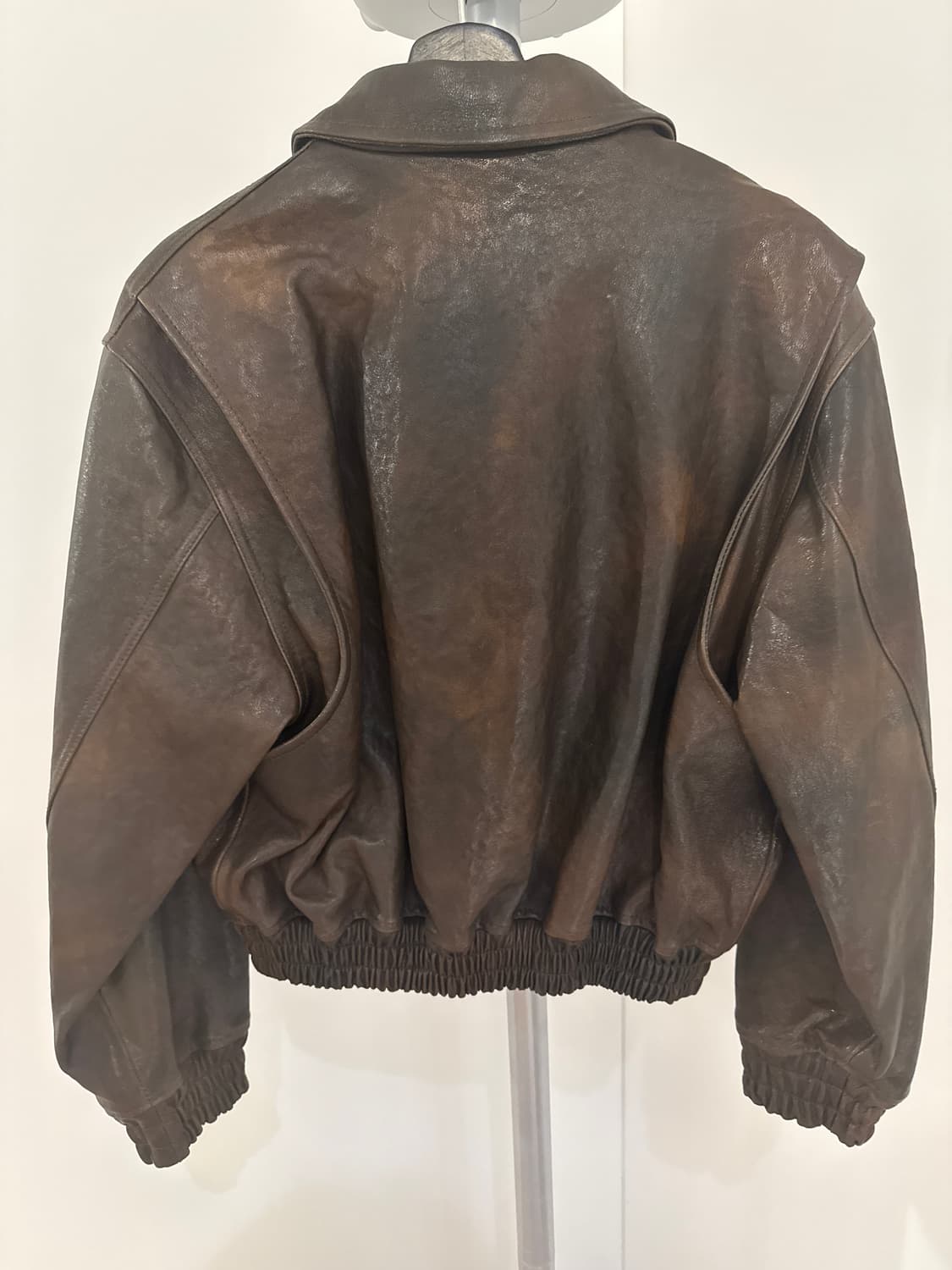 얼바닉 30 A-2 레더 자켓 상품이미지5