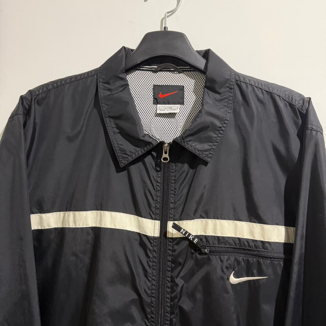 나이키 스우시 라인 바람막이 상품이미지2