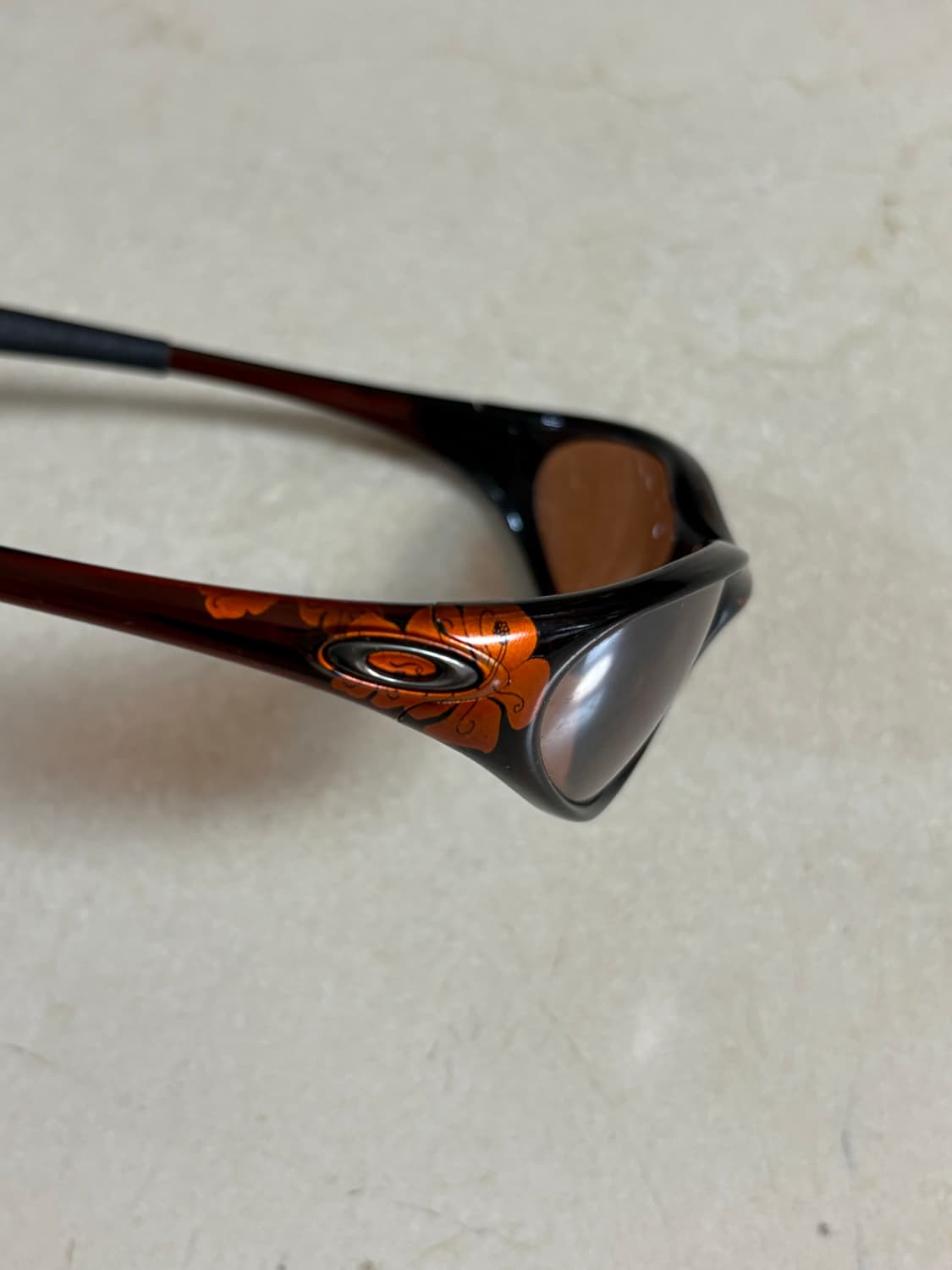 Oakley Minute 1.0 Tangerine Flower 상품이미지4