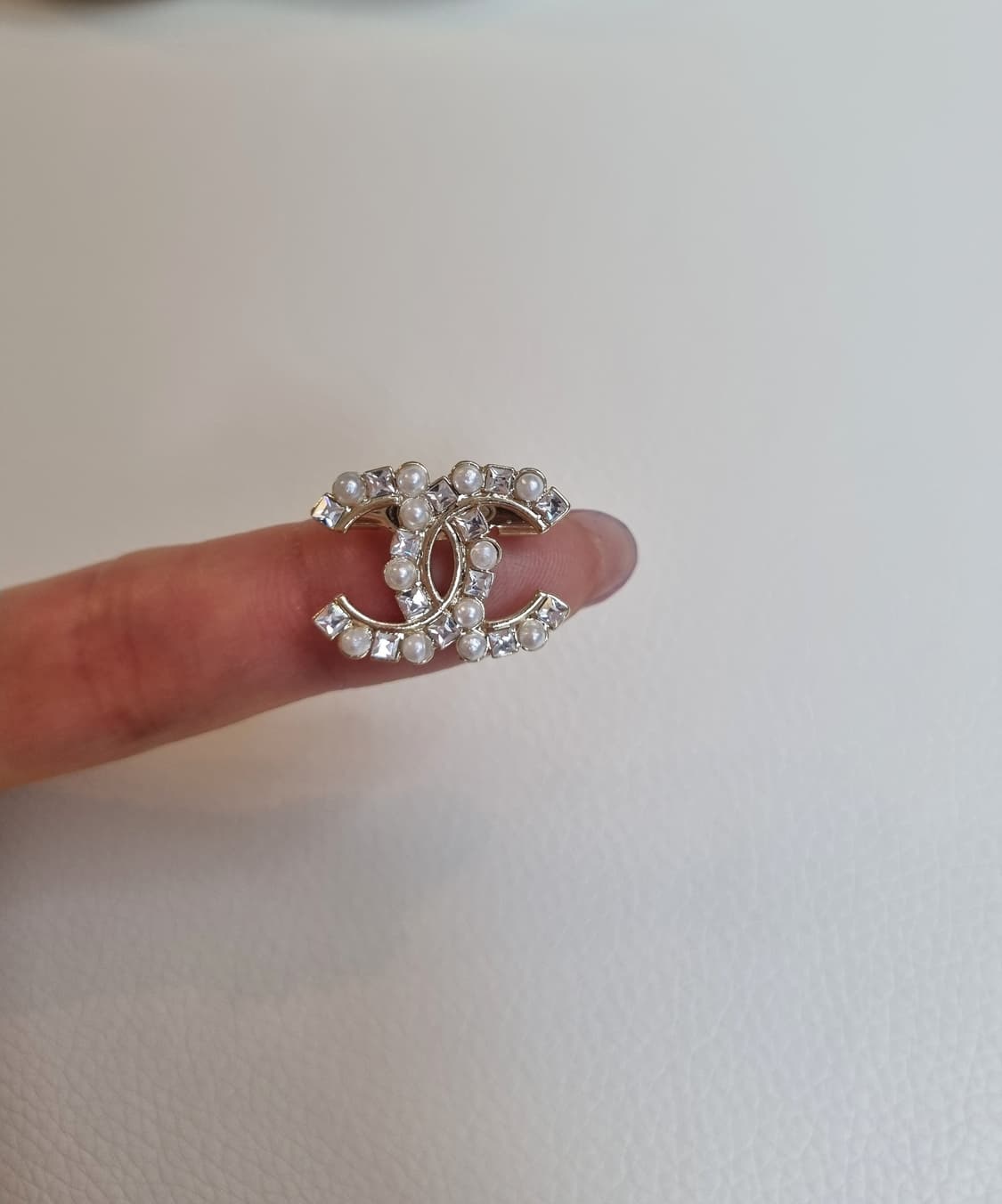 샤넬 보석진주 금장 미니 브로치 업사이클링 상품이미지2