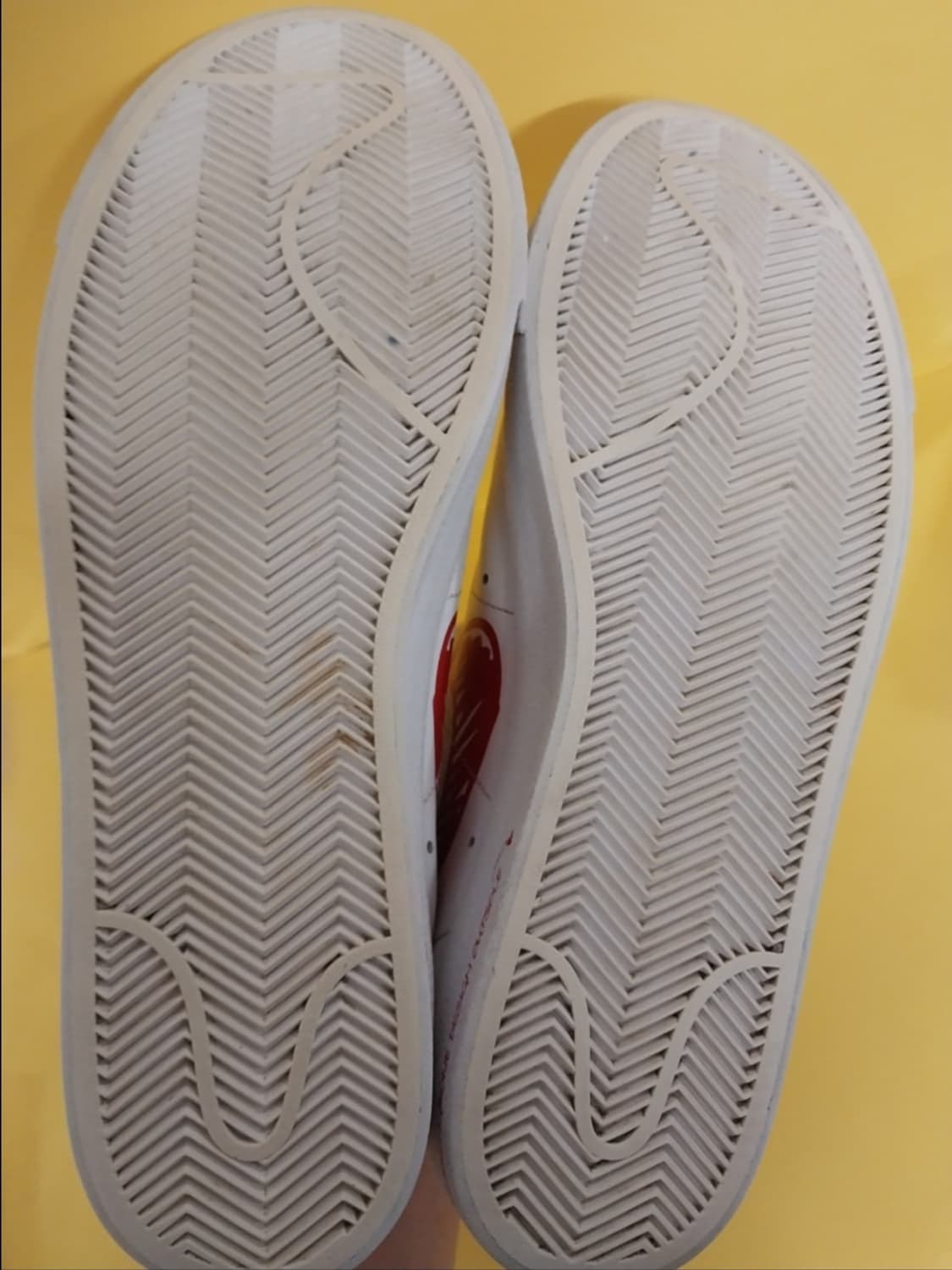 남성 나이키 블레이저 미드77 빈티지 스케치 흰빨 운동화 (280) 상품이미지8