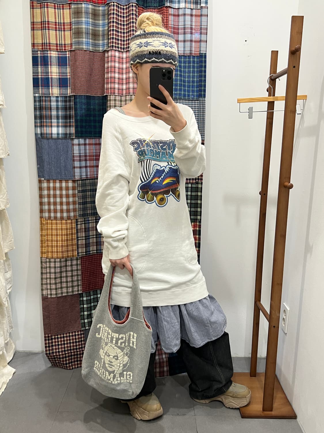 히스테릭글래머 롤러스케이트 롱 맨투맨 상품이미지2