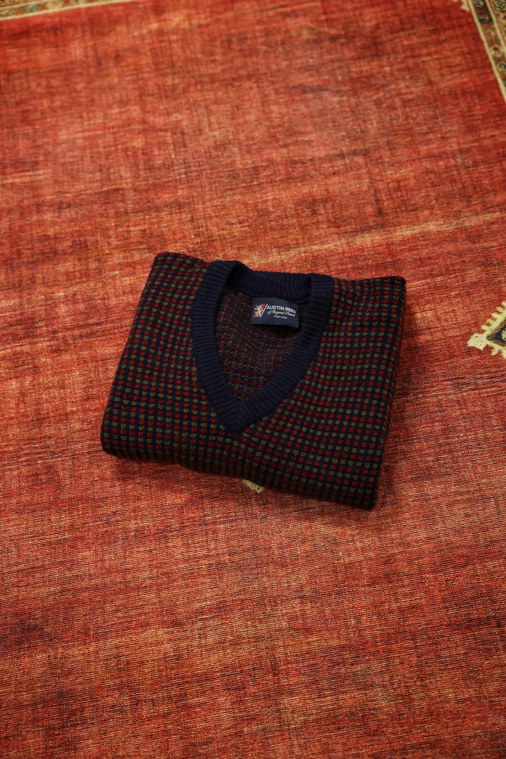 80~90s 빈티지 브이넥 니트 판매 상품이미지9