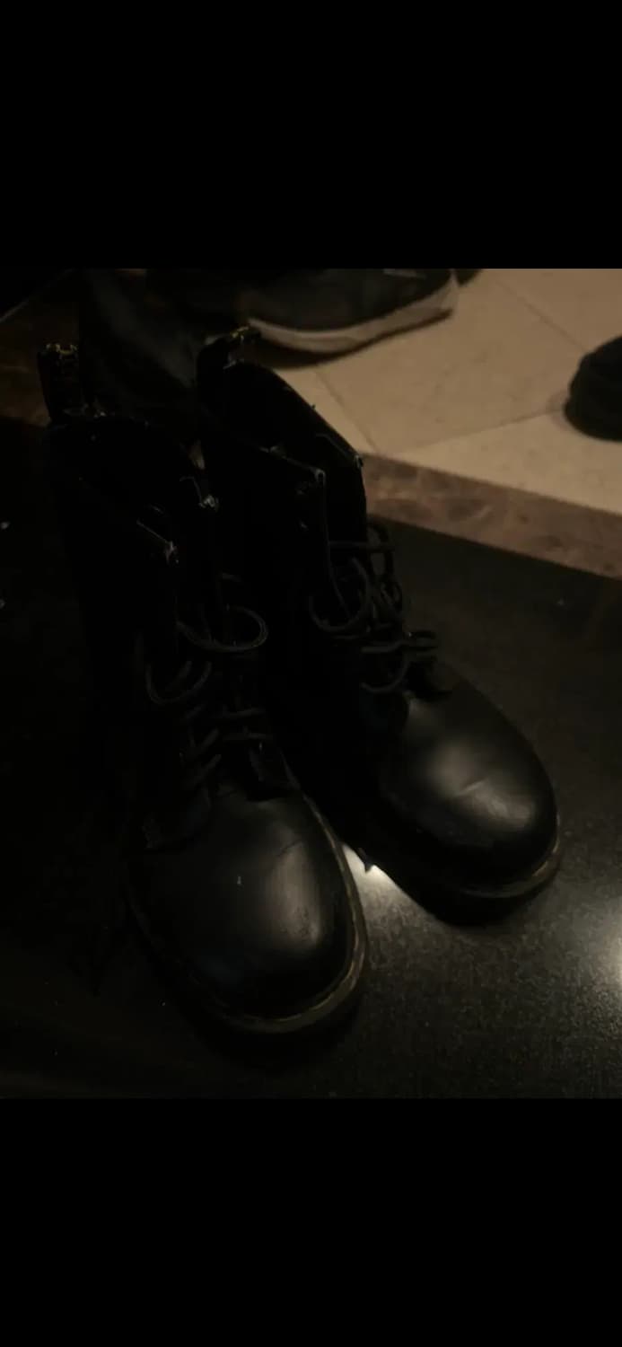 닥터마틴 1460 블랙 워커 부츠 245 상품이미지1