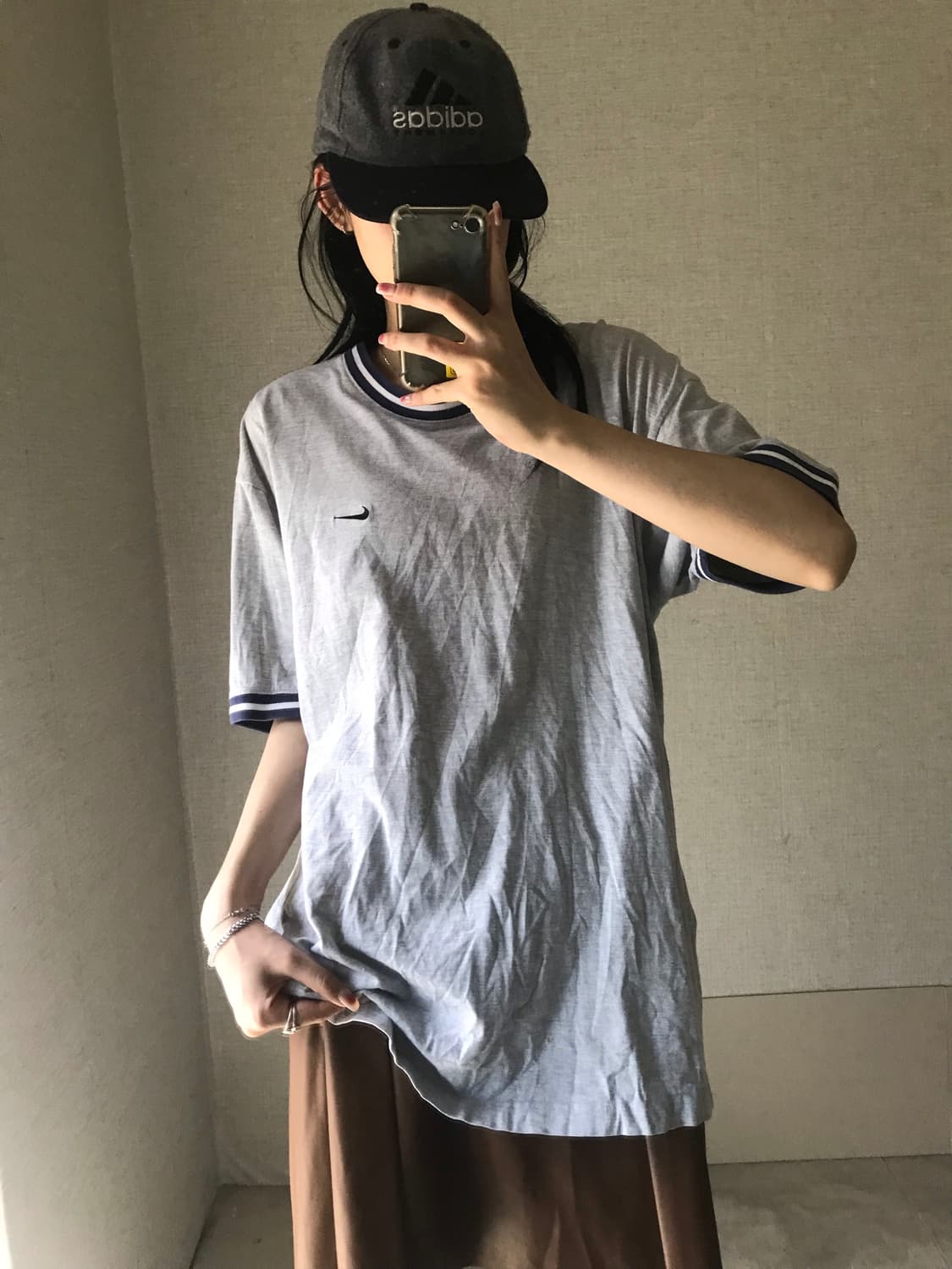 나이키 그레이 오버핏 반팔티셔츠 상품이미지4