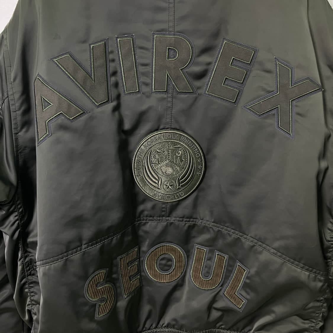 아비렉스 X 커스텀멜로우 Seoul 카키 ma-1 항공점퍼 S 상품이미지8