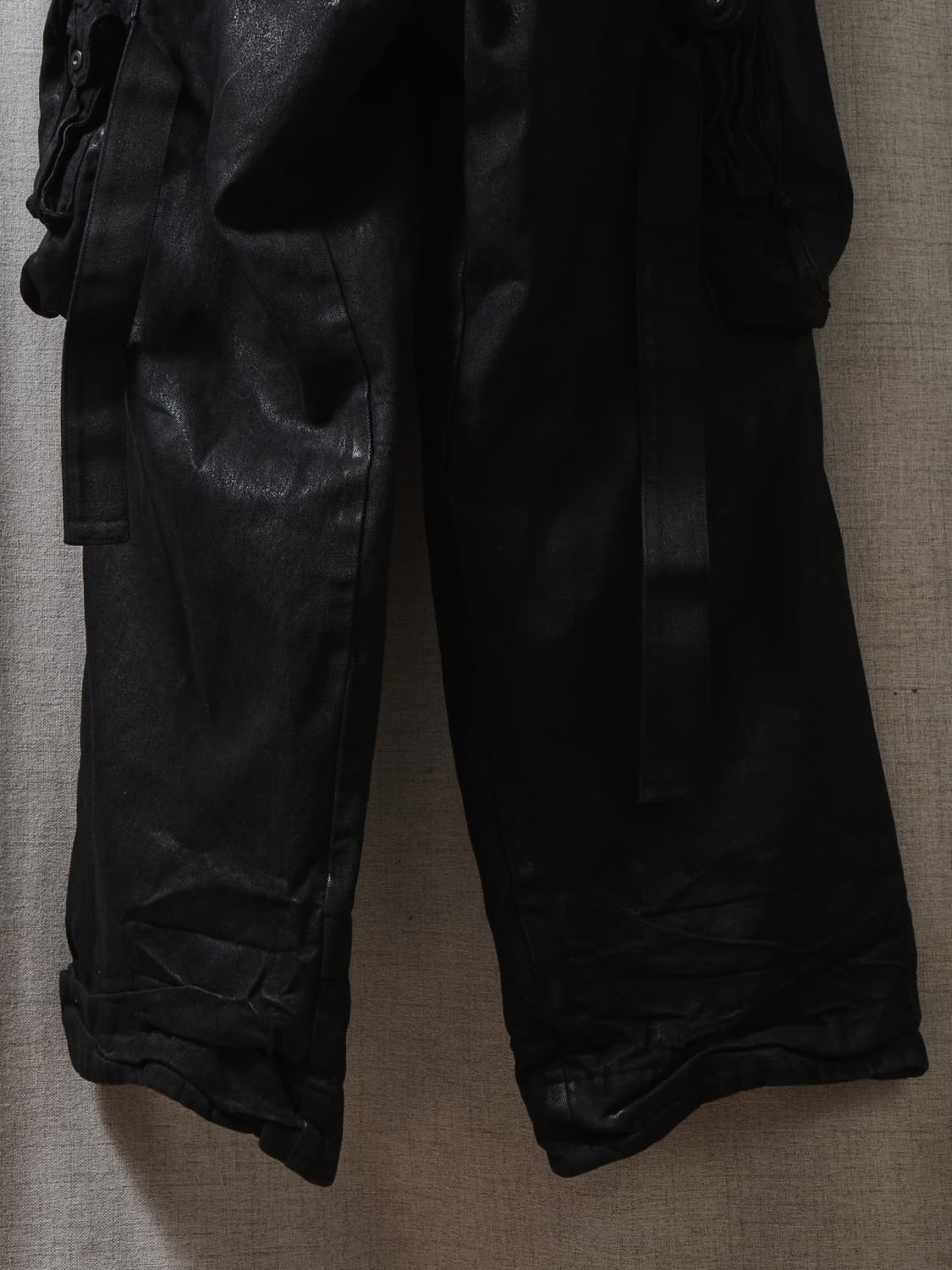 Julius 25ss 빅 포켓 가스마스크 코팅 팬츠 상품이미지4