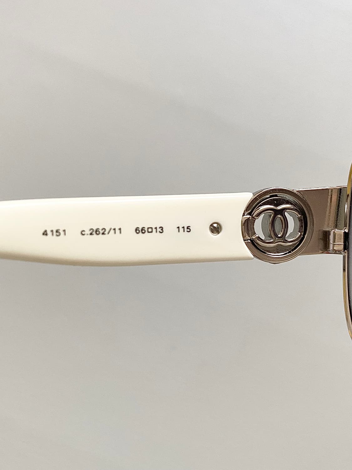 [샤넬] 정품 화이트 로고 선글라스 빈티지 상품이미지4