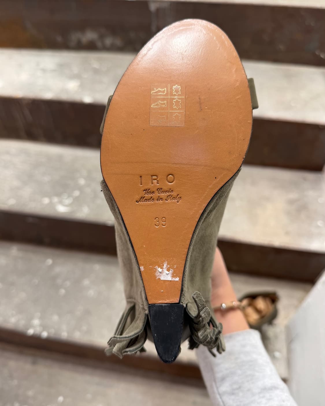 이로 카키 프린지 옥스나드 샌들 상품이미지6