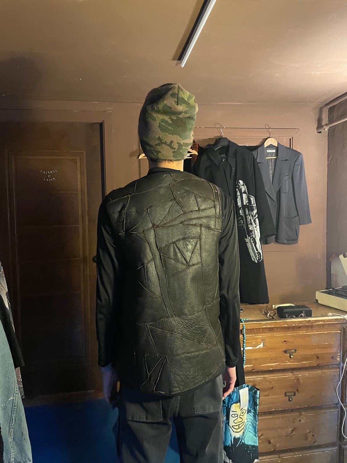 GRUNGE LEATHER FUR VEST 상품이미지2