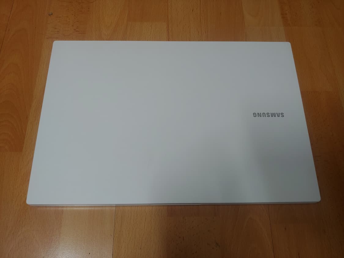 삼성 노트북 플러스2 NT500XDZ 상품이미지1