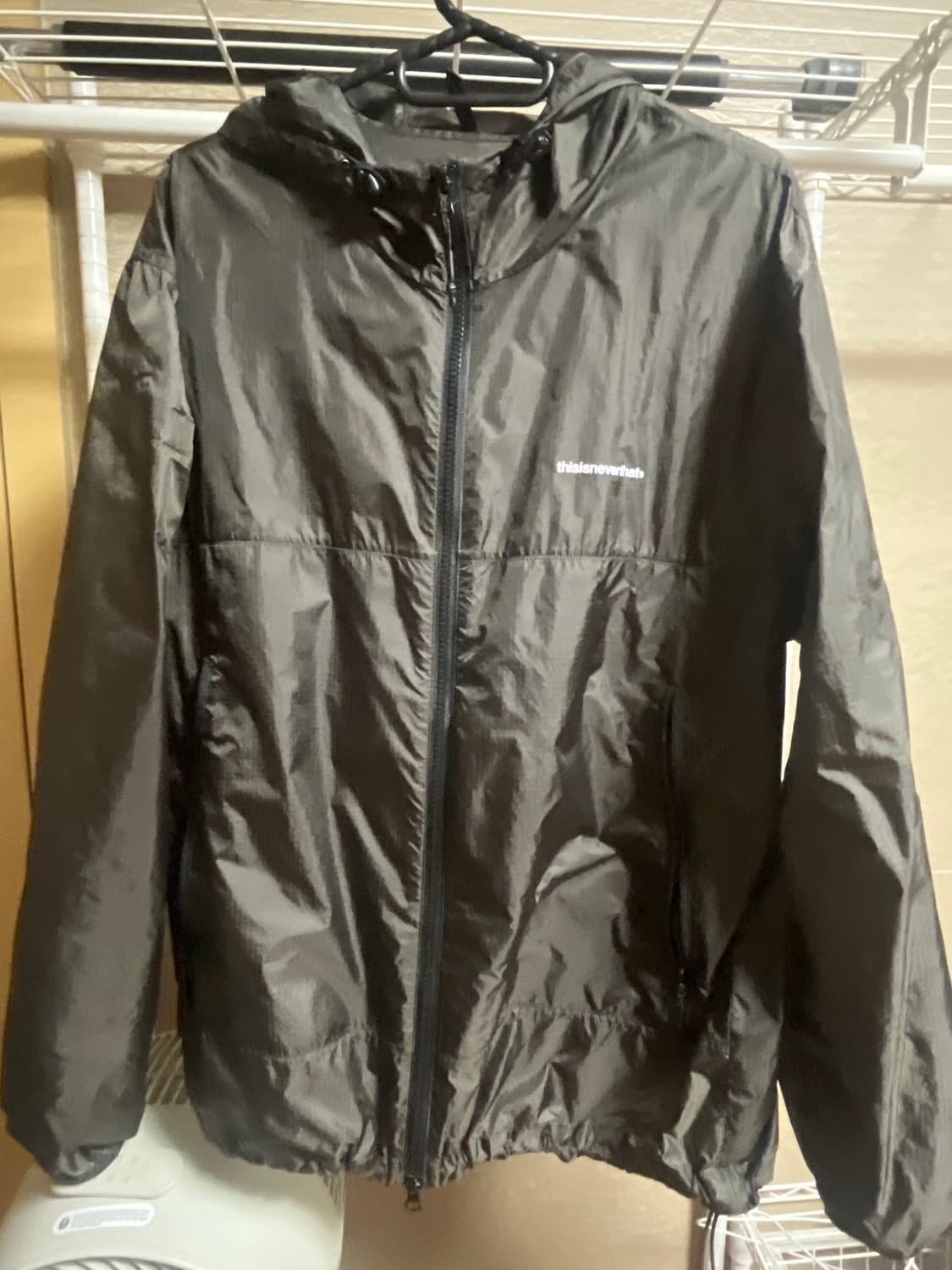 디스이즈네버댓 바람막이 사이즈 m 상품이미지1