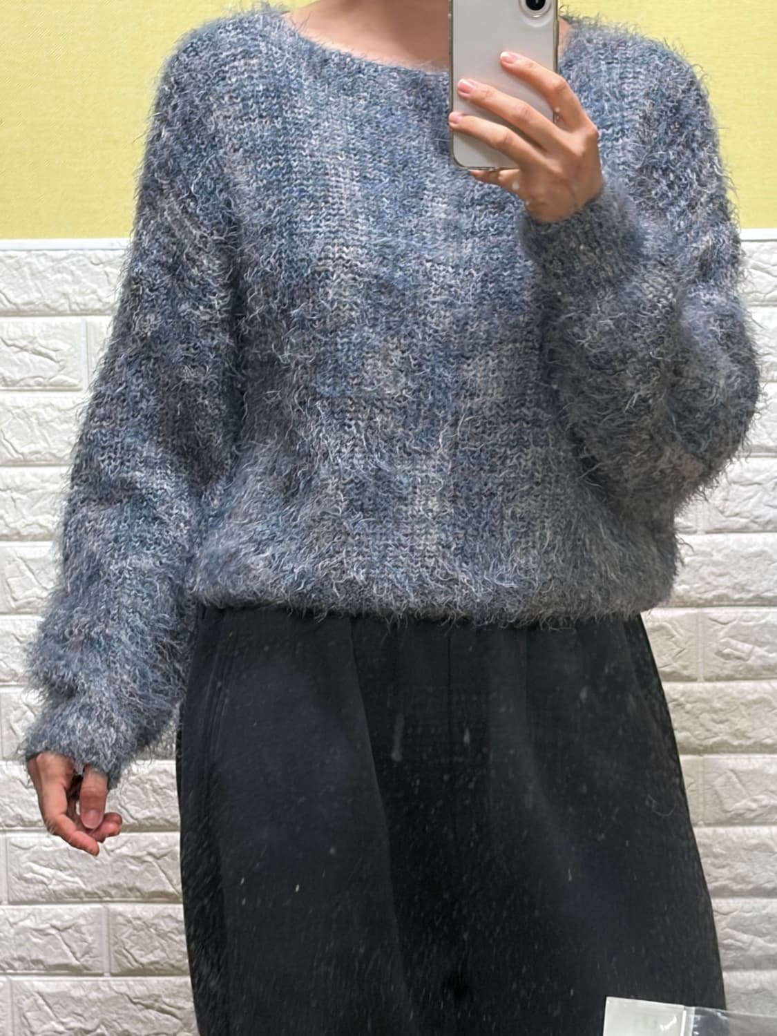 미쏘 립 라인 니트 상품이미지2