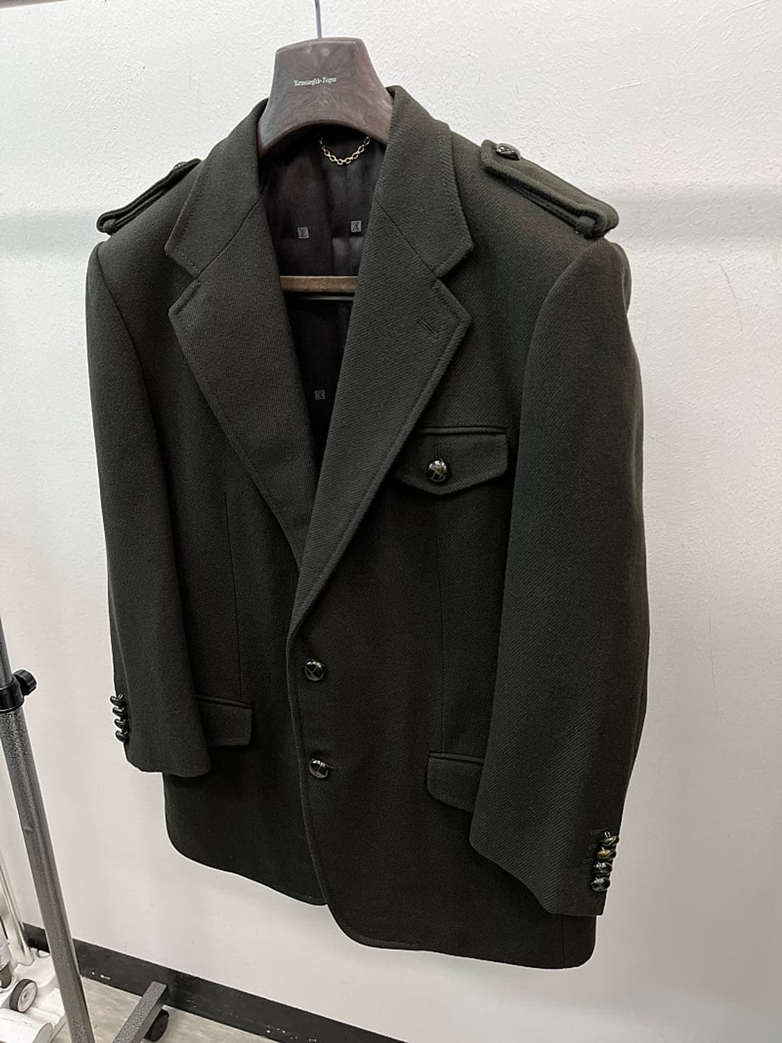 105) 루이비통 밀리터리 견장 울자켓  상품이미지1