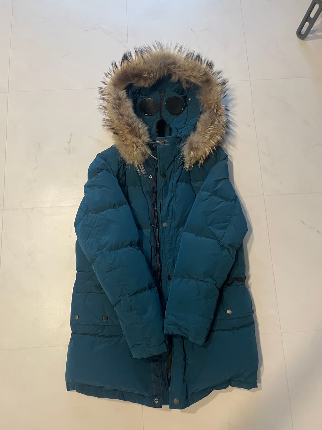 C.P. Company 블루 고글 패딩점퍼 상품이미지2