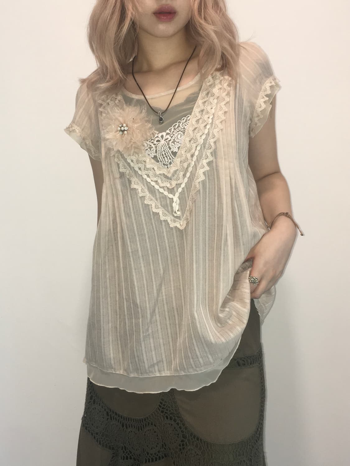 Set)Beige flower chiffon blouse + brooch 상품이미지5