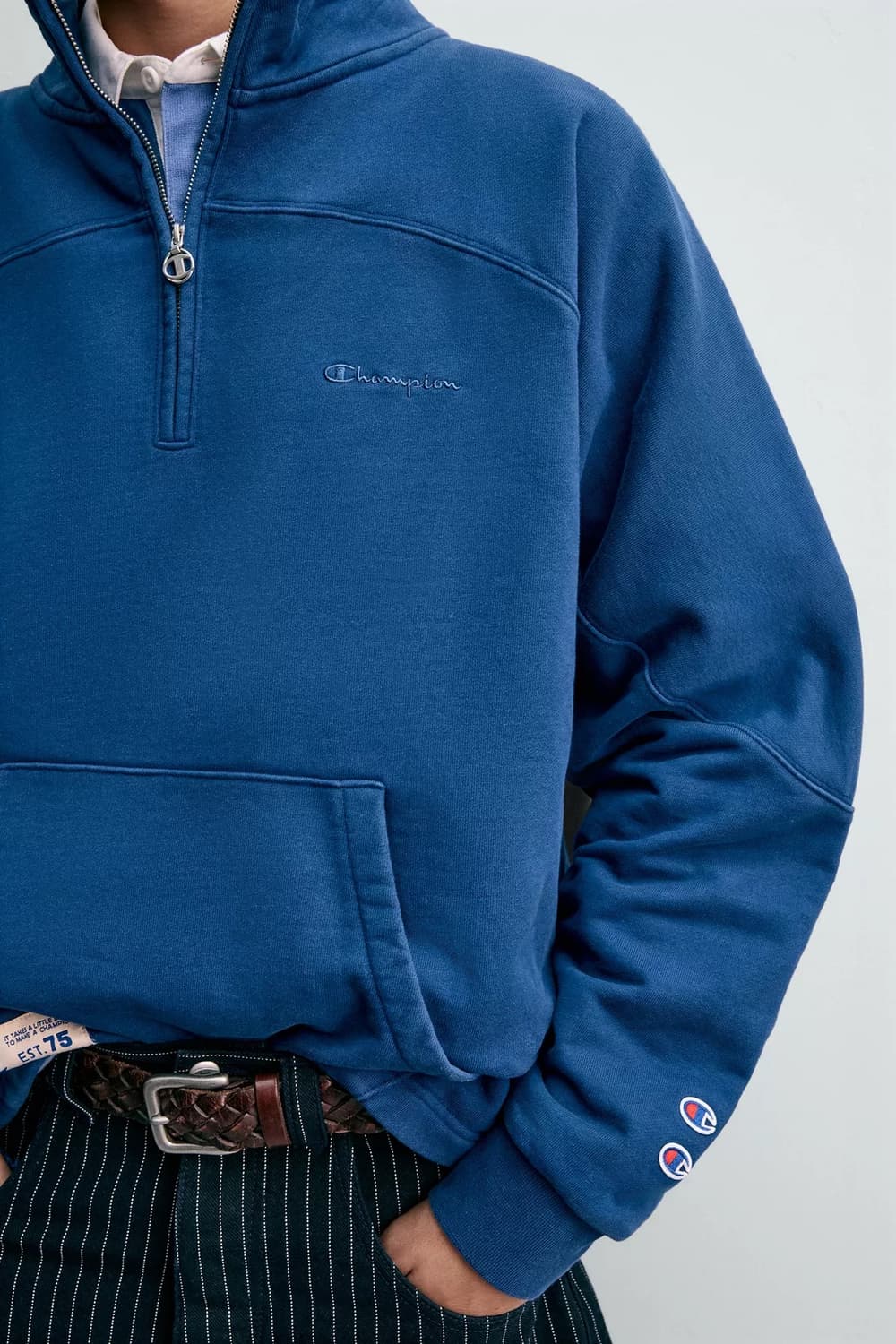 자라 x 챔피온 콜라보 하프 블루 집업 상품이미지6