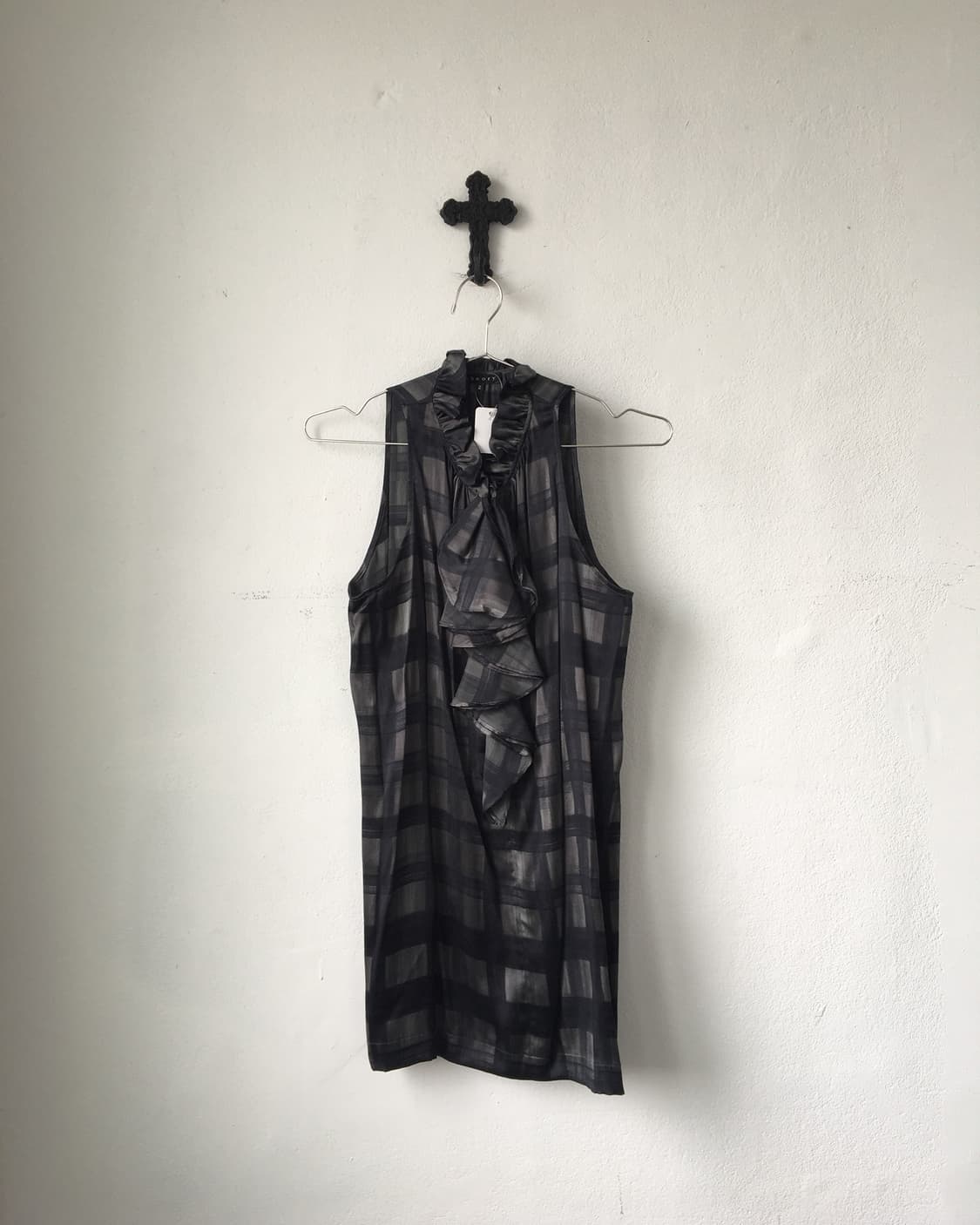 Ruffle point check pattern sleeveless 상품이미지2