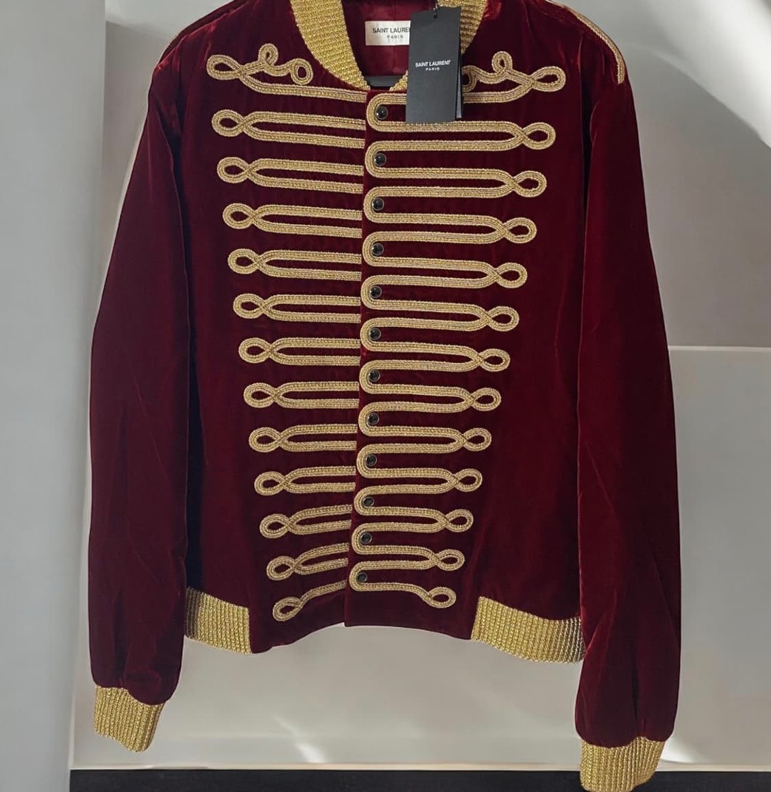 [NCT 태용님 착용] 생로랑 18AW 나폴레옹 벨벳 봄버 자켓 상품이미지2