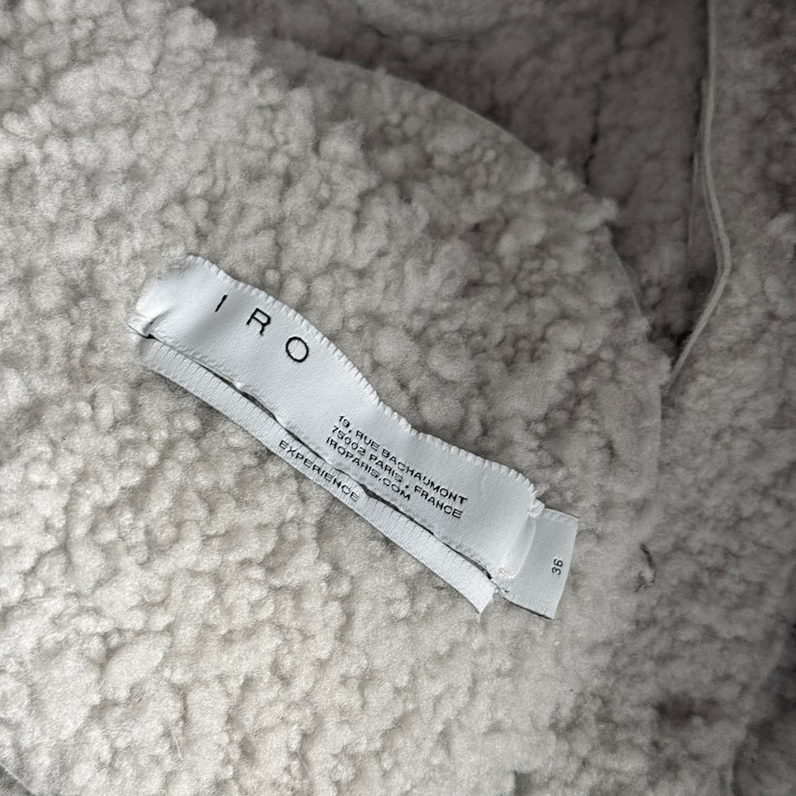 이로 IRO 시어링 레더 무스탕 자켓 상품이미지4