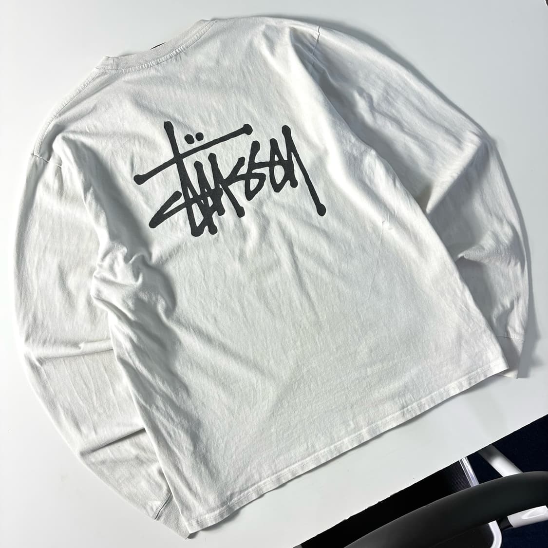 Stussy  스투시 베이직 로고 화이트 롱슬리브 티셔츠  상품이미지1