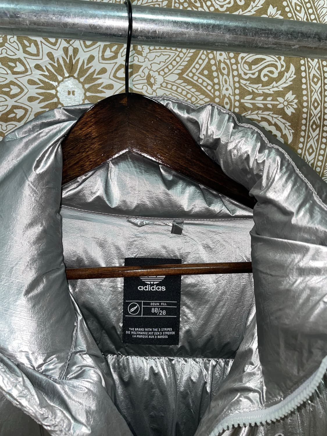 아디다스 뱃지 유로파 실버 덕다운 다운점퍼 패딩  상품이미지5