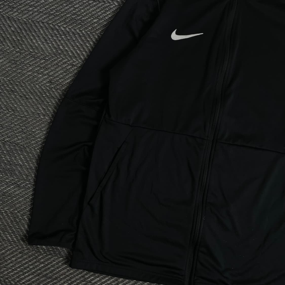 나이키 드라이핏 스우시로고 트레이닝 자켓 블랙o 3533 상품이미지2