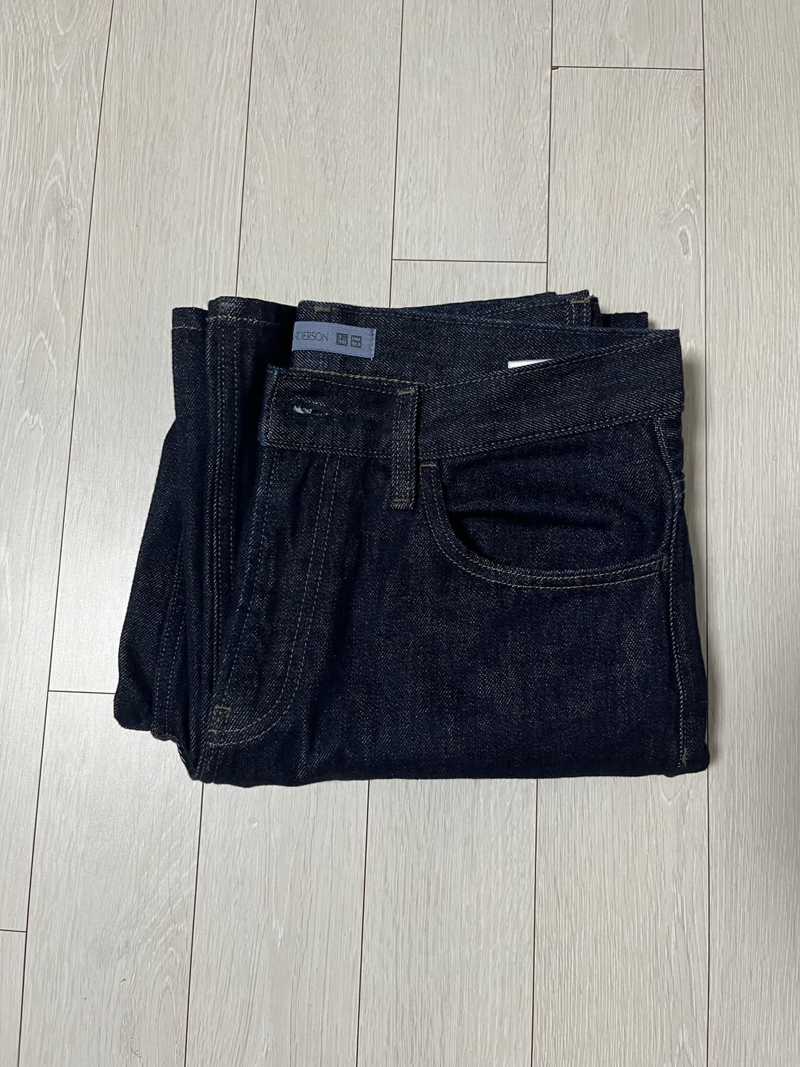 유니클로 jw앤더슨 스트레이트 진 30 상품이미지1