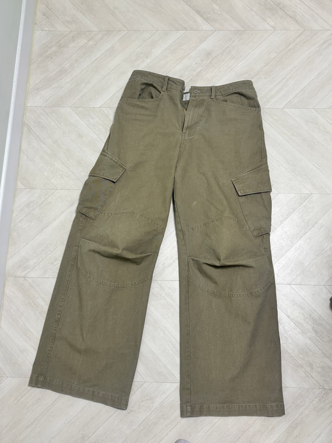 다이브인 무민서 콜라보 베른카고팬츠 베이지컬러 상품이미지1