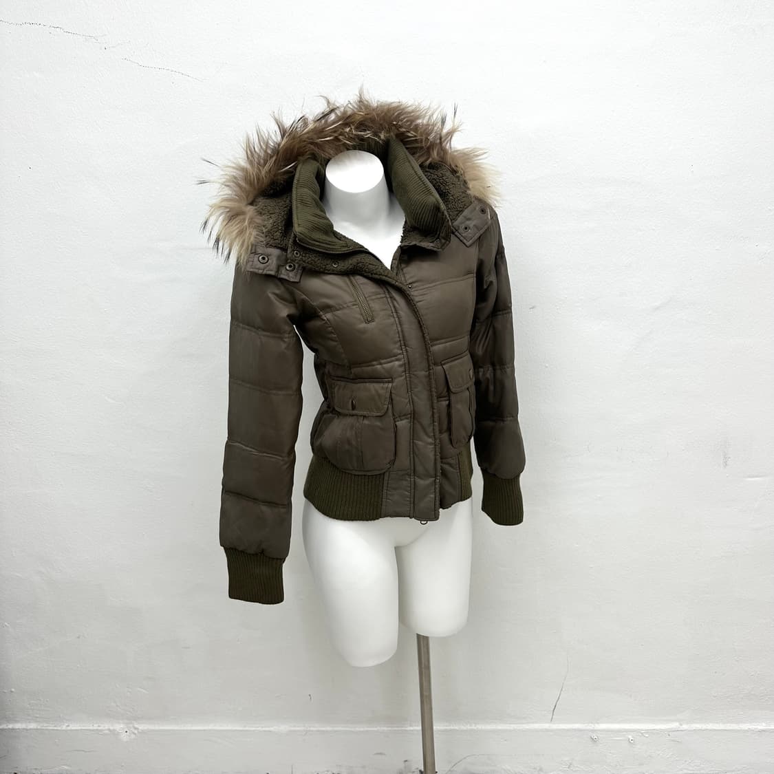 Khaki brown fur down jacket 상품이미지3