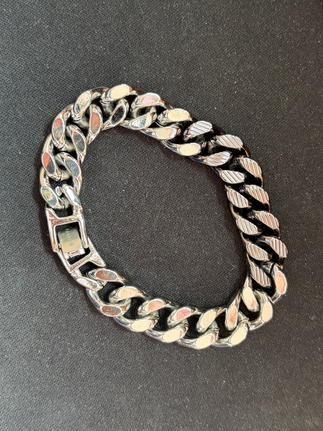 파시온 블랙 실버 투톤 빅 체잉 팔찌  pasion bracelet 상품이미지1