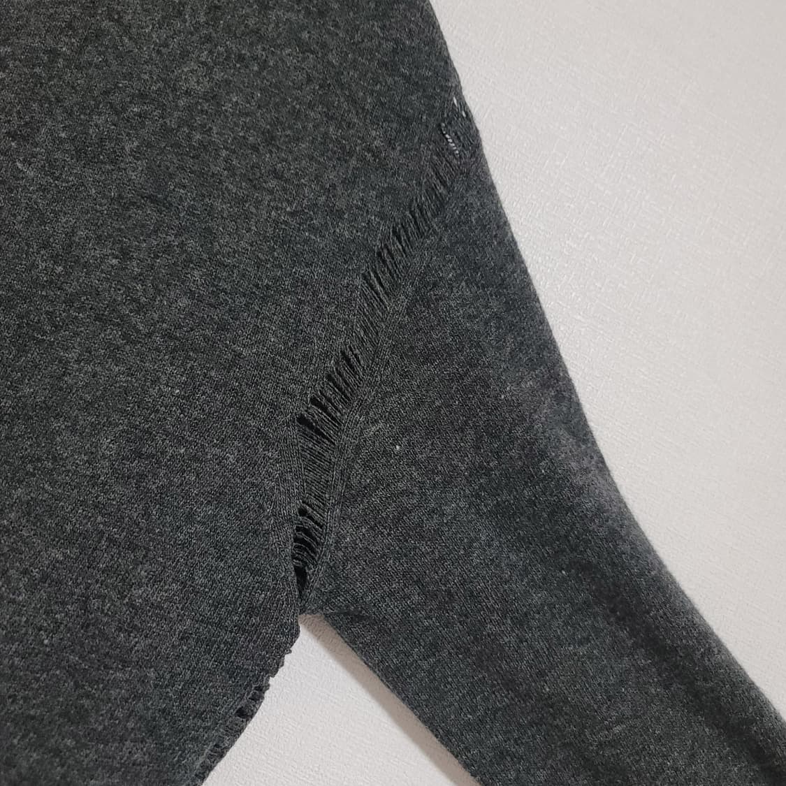 마쥬 maje 니트집업 가디건 울100% (55-66) 상태최상 상품이미지2