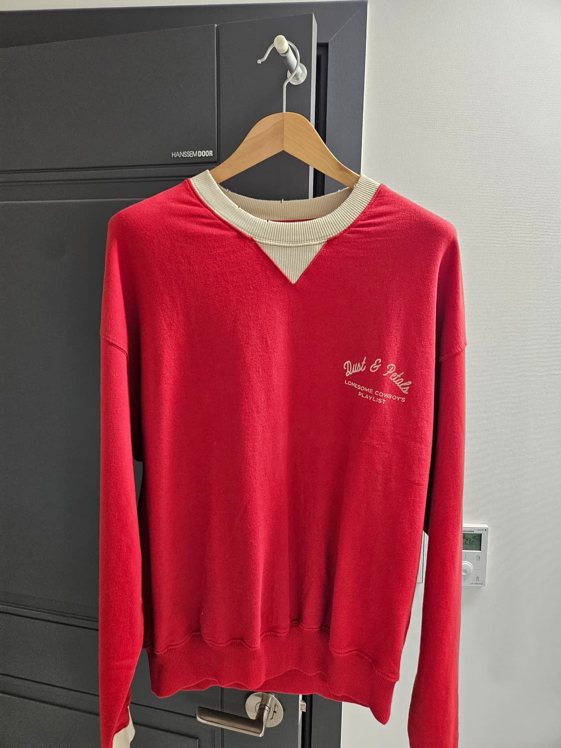 (새상품) 자라 레드 맨투맨 L 상품이미지1