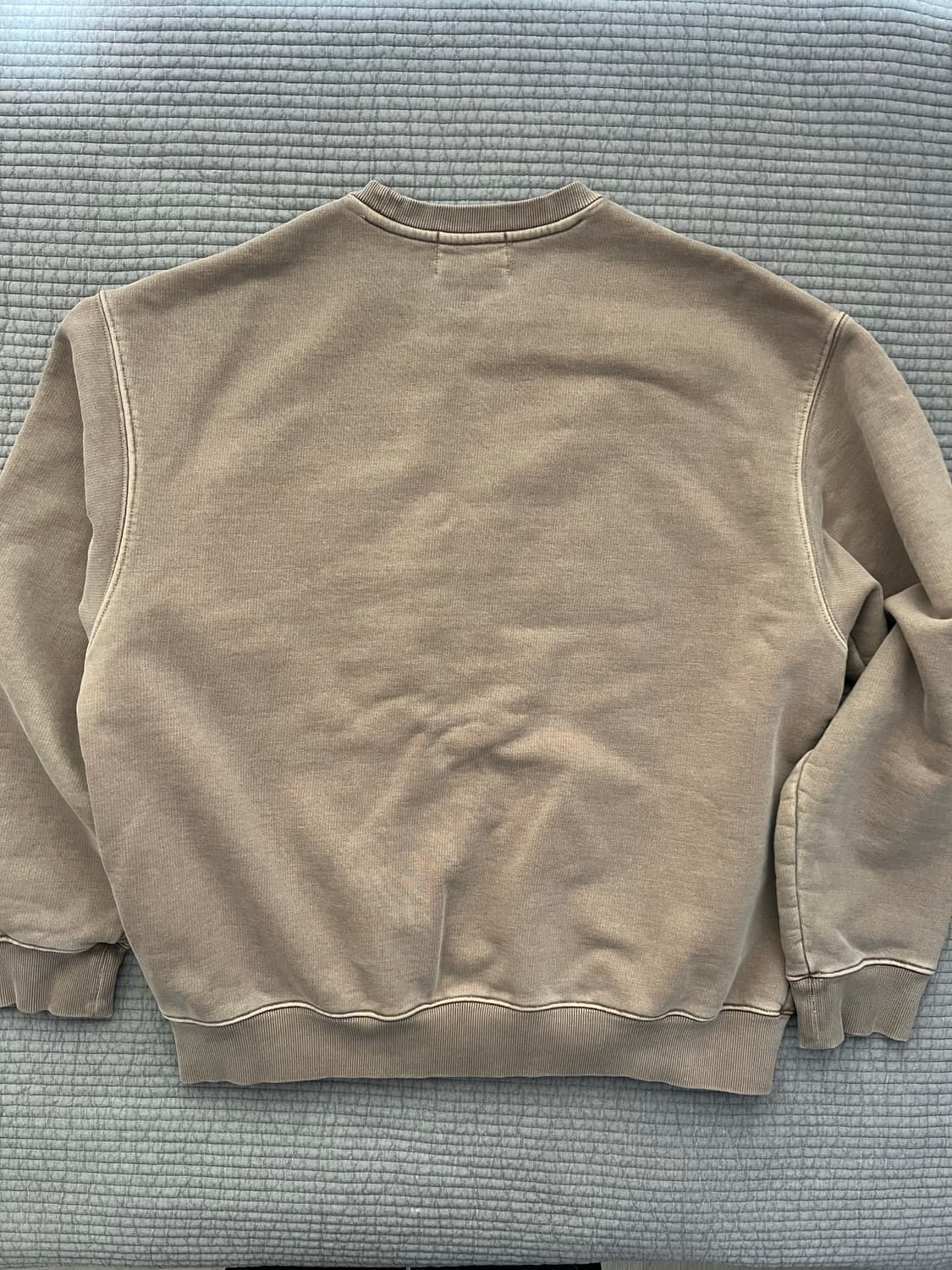 [S] 프라이빗 네이버스 페이디드 페이스 스웻 셔츠 다이드 카키 브라운 상품이미지2