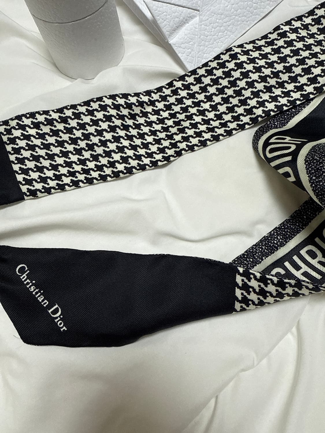 디올 몽테인 스카프  상품이미지2