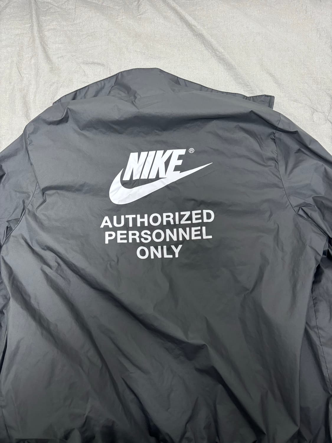 나이키 바람막이 상품이미지2