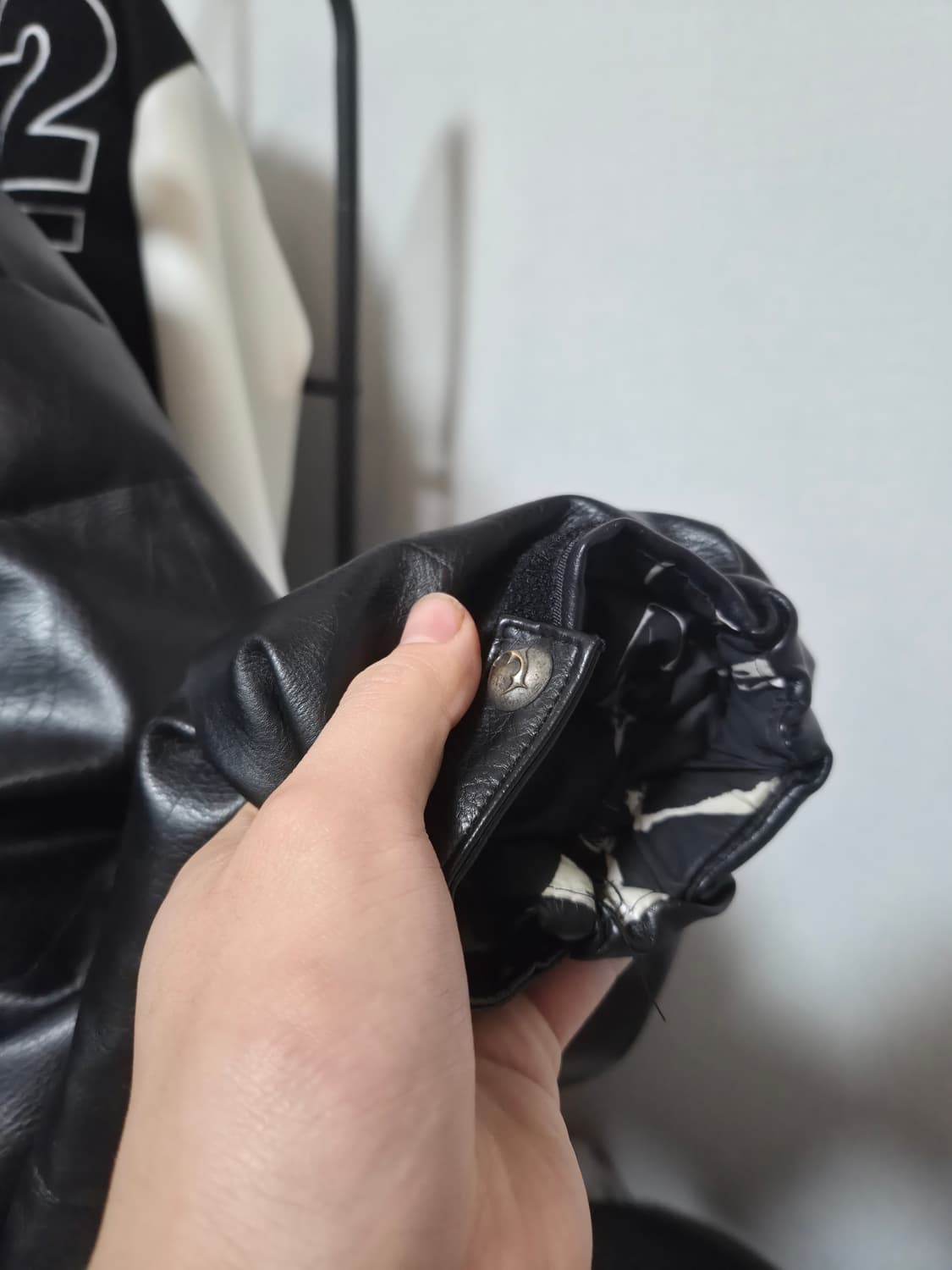 떠그클럽 패딩 신품급 3 상품이미지4