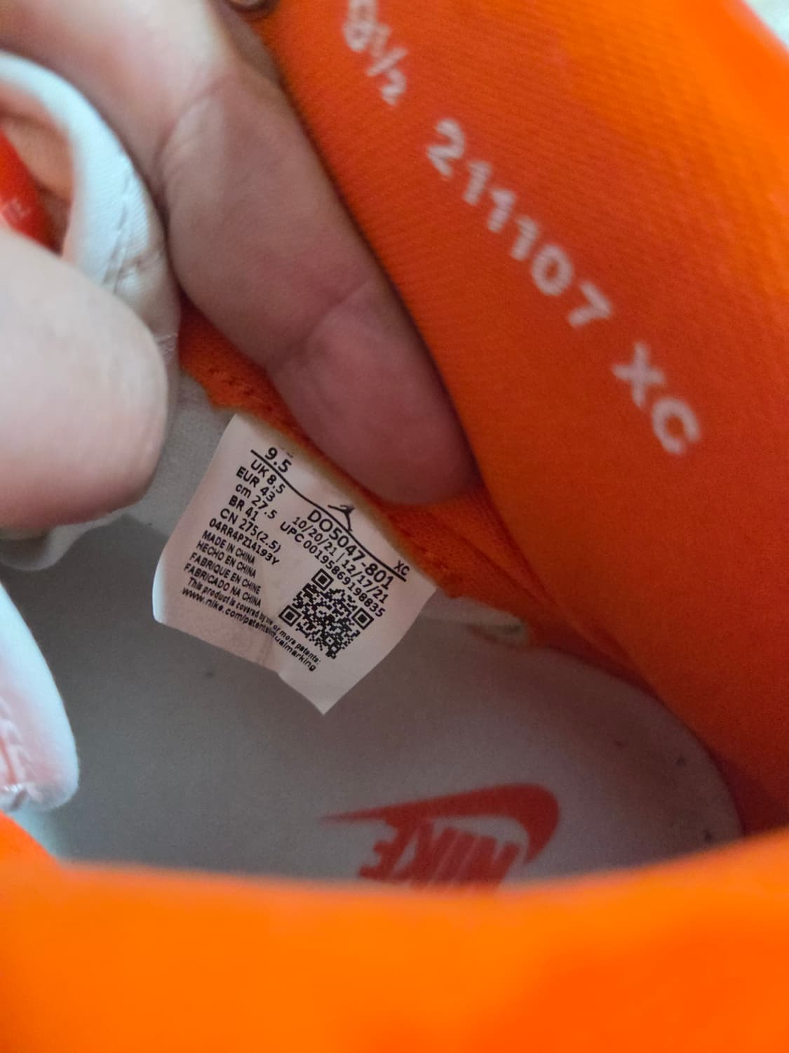 나이키 조던 1 KO 러쉬 오렌지 상품이미지5