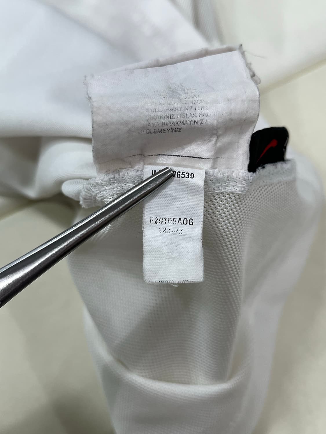 나이키 02-03 발렌시아 CF 홈 파블로 아이마르 상품이미지3