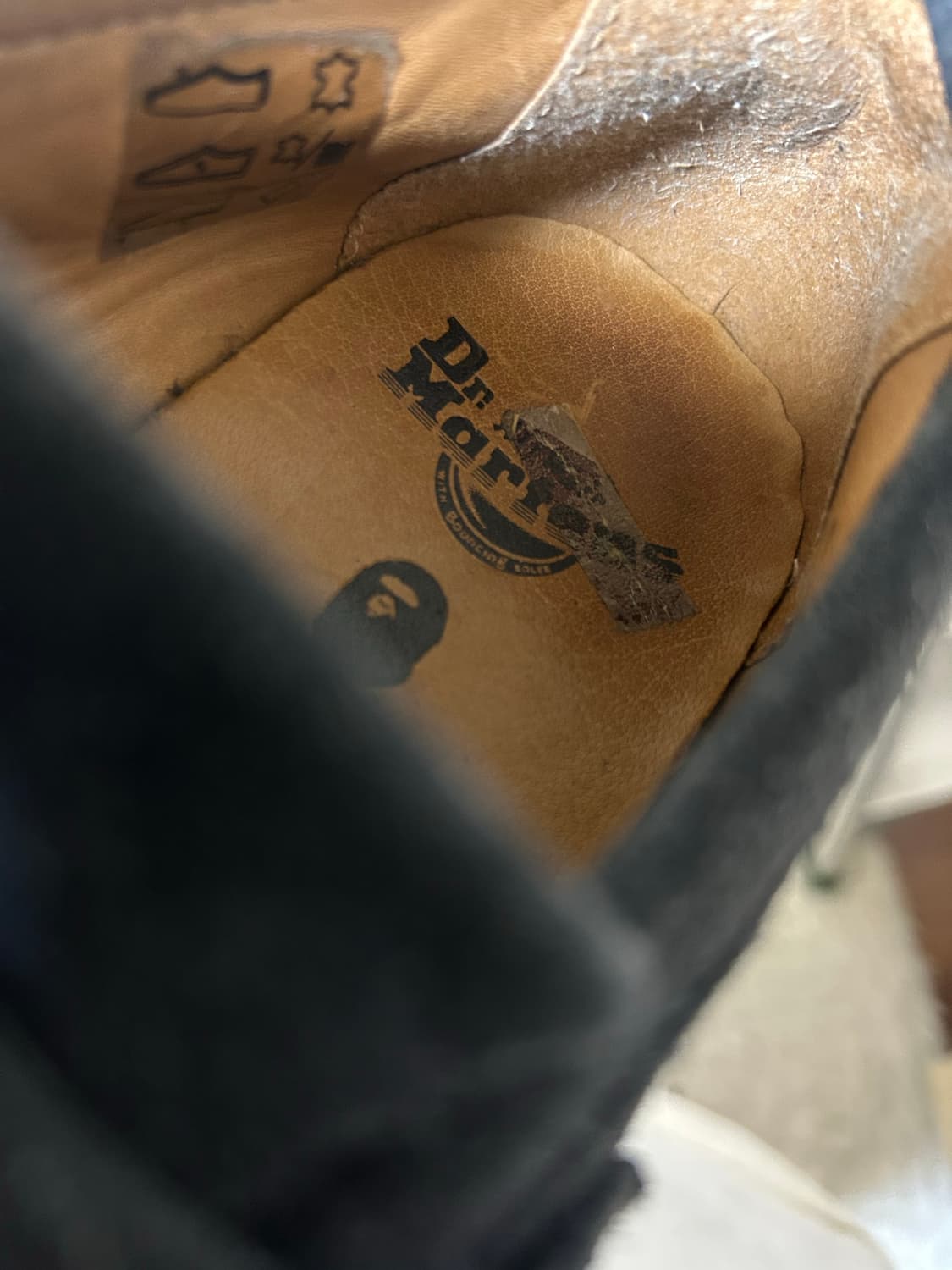 베이프 x 닥터마틴 테슬로퍼 270 상품이미지6