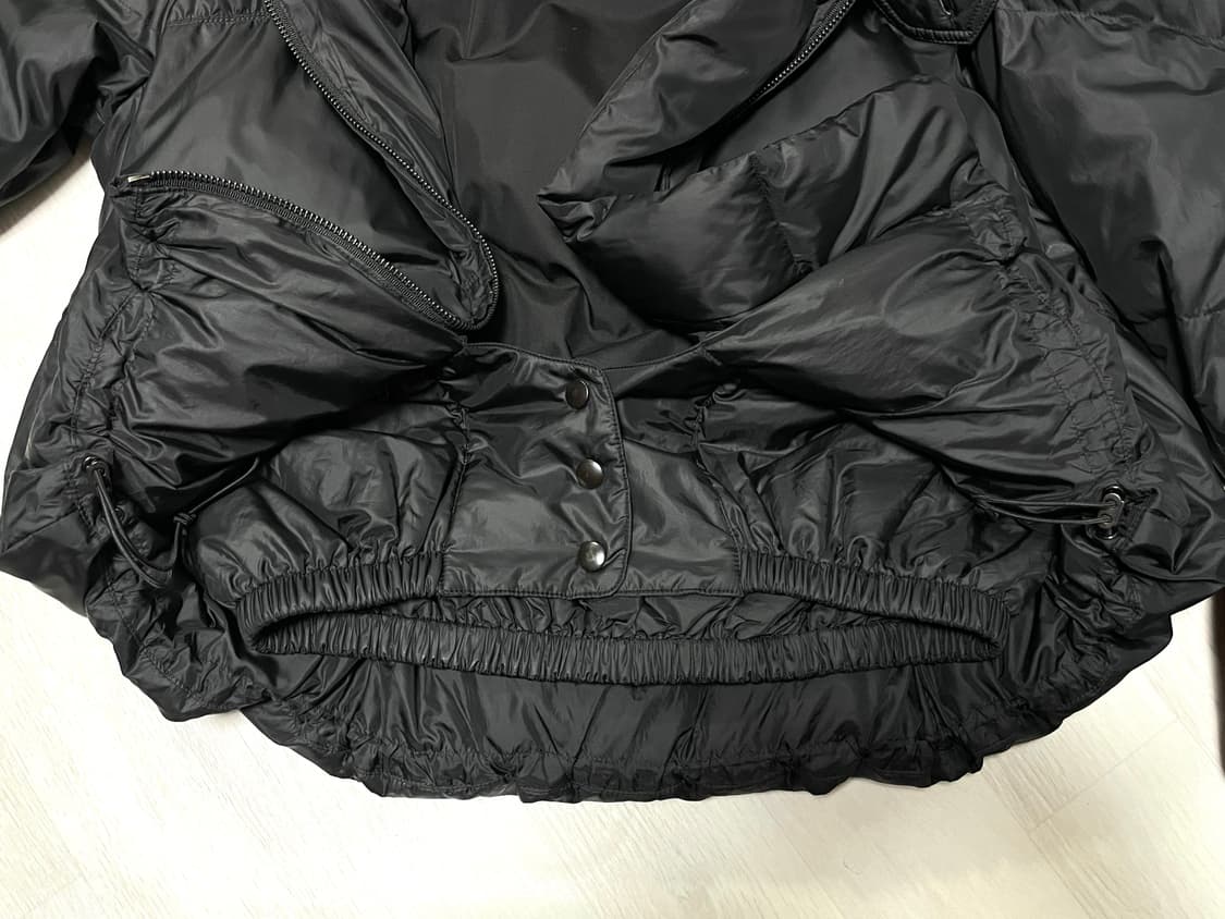 SYSTEM 시스템 여성 오버핏 하이넥 셔링 구스다운 숏패딩 _ 블랙 상품이미지8