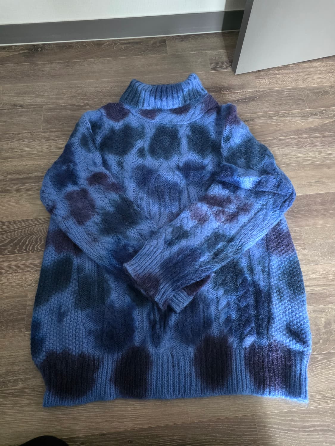 몽클레어 니트A급 상품이미지1