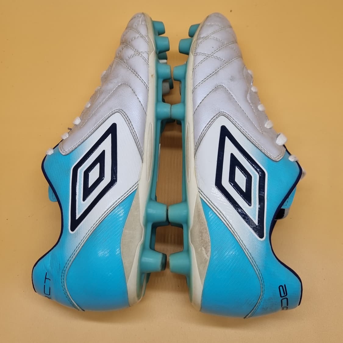 엄브로 축구화275 상품이미지5