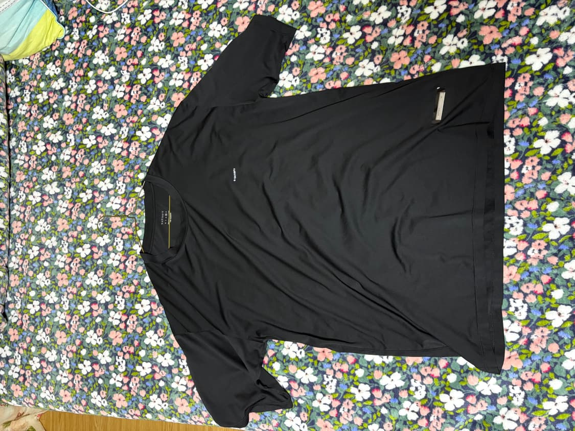 새티스파이 아우라라이트 티셔츠 블랙 상품이미지1