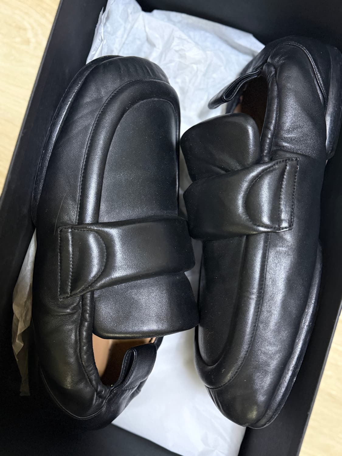 드리스 반 노튼 패디드로퍼 42 상품이미지2