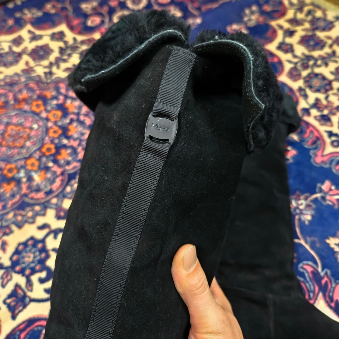 페라가모 양털 스웨이드 롱부츠 8M size(240-245) 상품이미지2