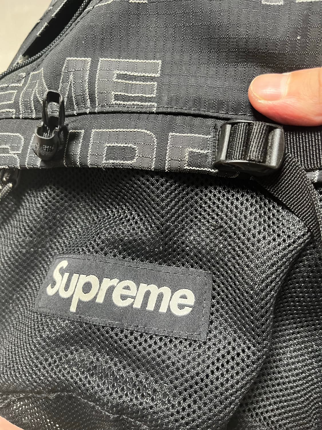 슈프림 슬링백 블랙   상품이미지5